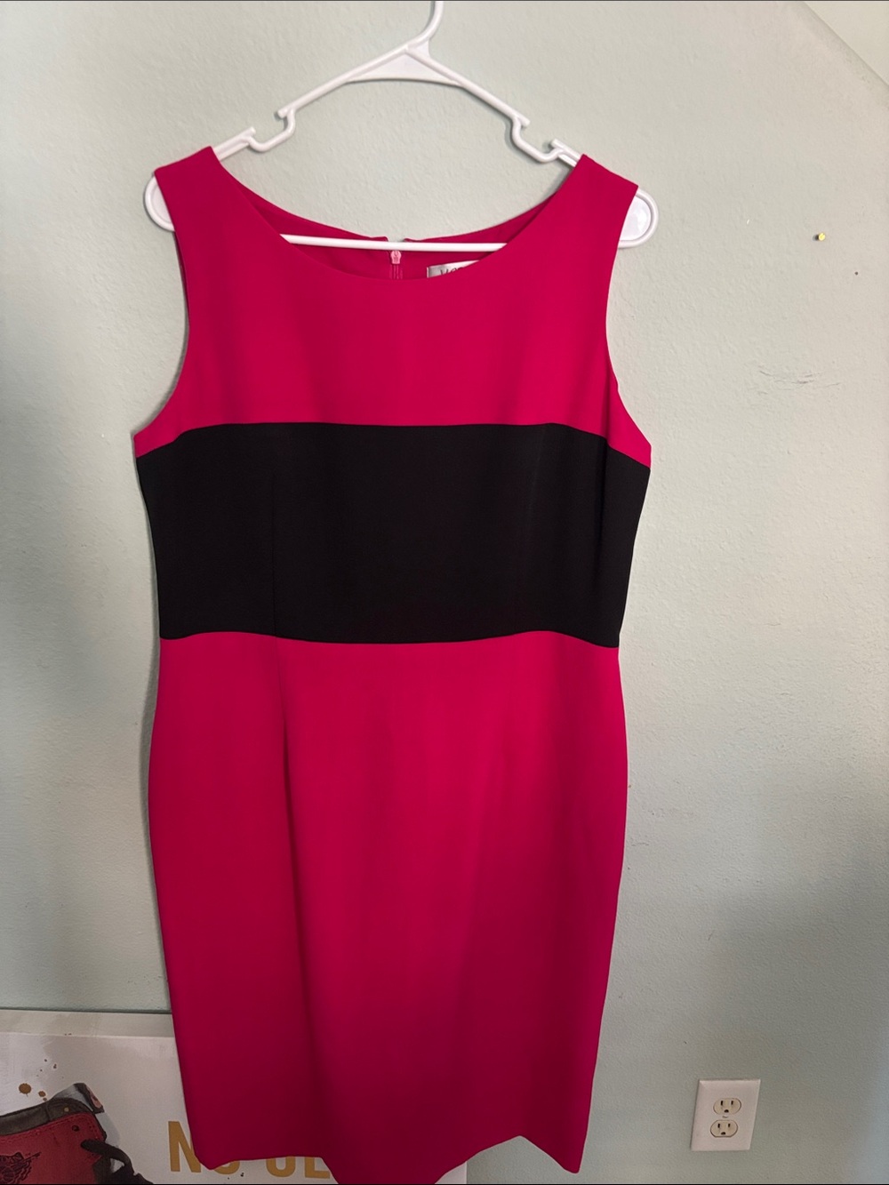 Kasper Fuchsia and Black Sleeveless Midi Sheath Dress